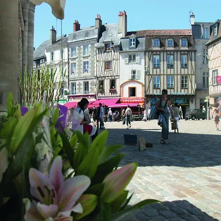 Luxury In France With Pool And Garden Βίλα