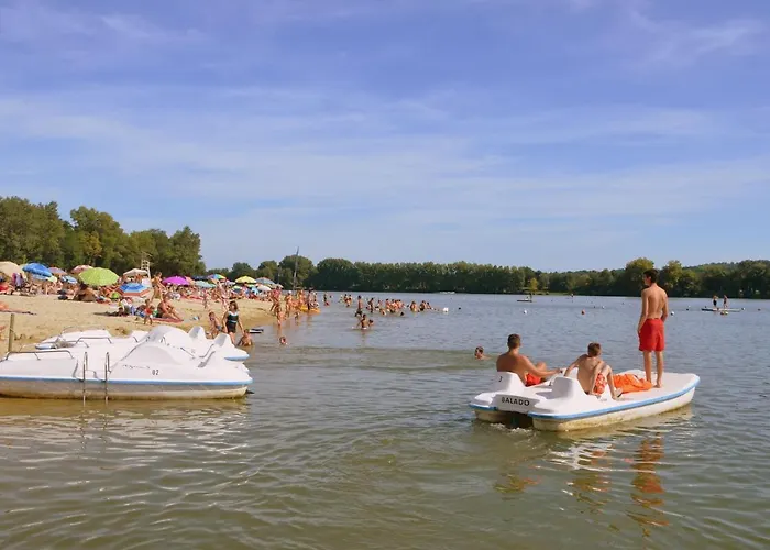 Luxury In France With Pool And Garden Villa