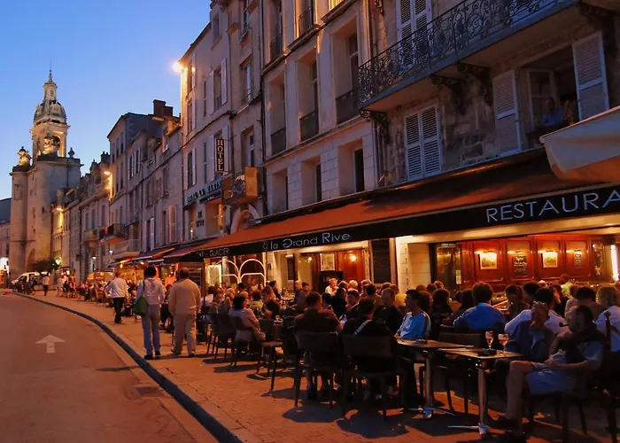 Luxury In France With Pool And Garden Villa *